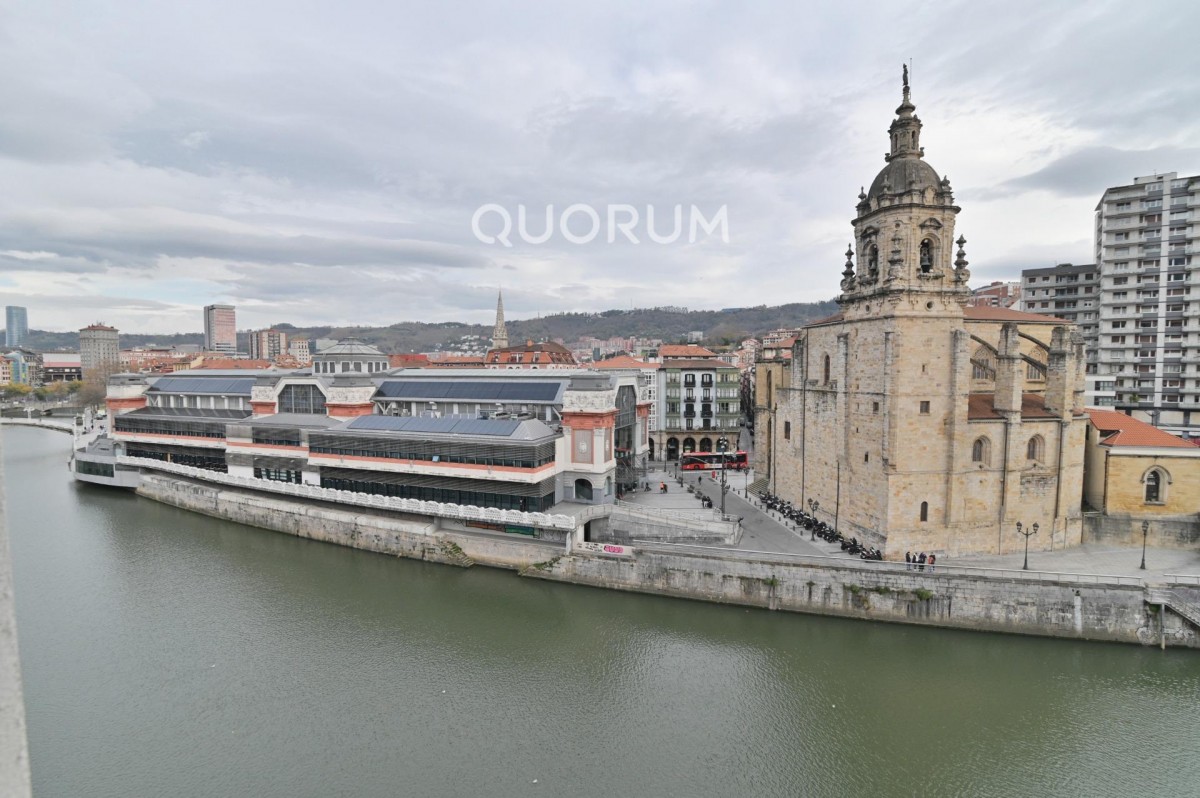 Encantadora Vivienda Con Vistas Únicas a La Ría