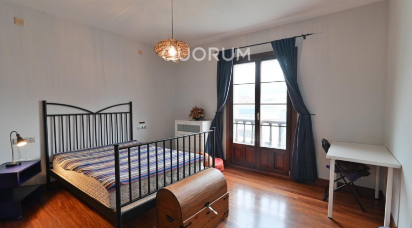 Encantadora Vivienda Con Vistas Únicas a La Ría