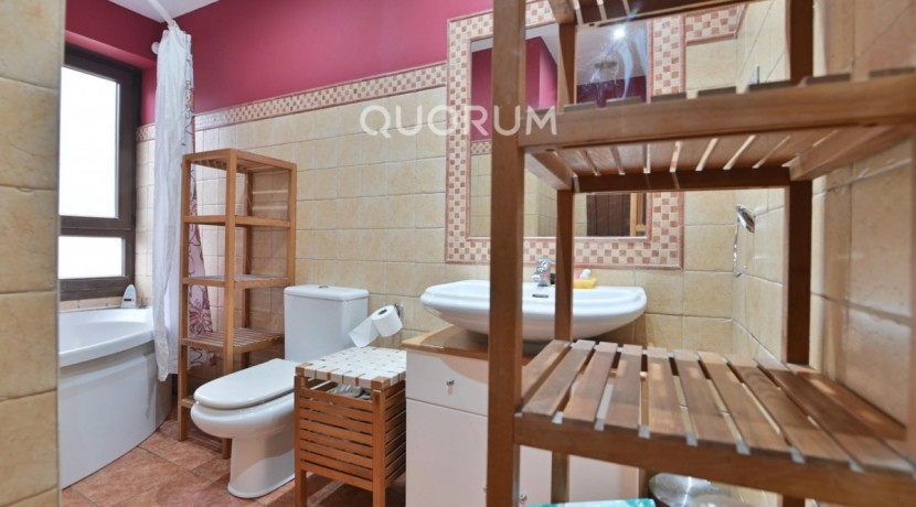 Encantadora Vivienda Con Vistas Únicas a La Ría
