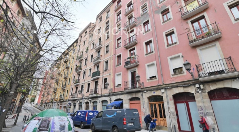 Encantadora Vivienda Con Vistas Únicas a La Ría