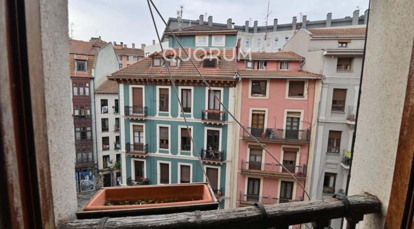 Encantadora Vivienda Con Vistas Únicas a La Ría