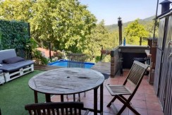 Espectacular Chalet Adosado Con Jardín, Txoko Y Garaje Doble En Elexalde