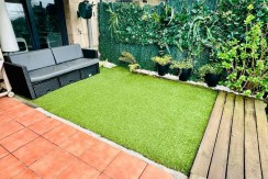 Espectacular Chalet Adosado Con Jardín, Txoko Y Garaje Doble En Elexalde