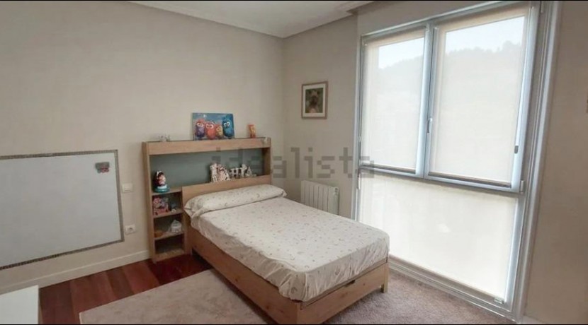 Estupenda Vivienda En Calle Errekabide