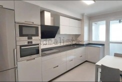 Estupenda Vivienda En Calle Errekabide
