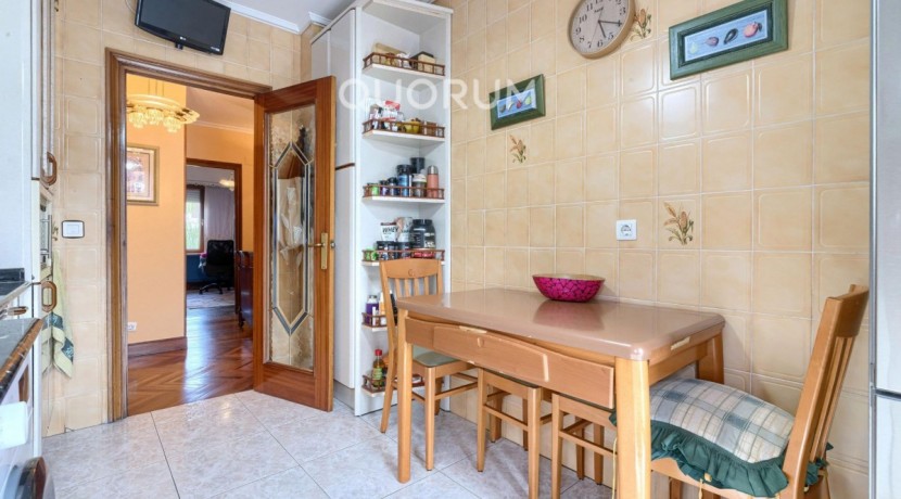 ¡¡¡EXCLUSIVA!!! Piso En Venta de 3 Habitaciones en Zorroza Para Entrar a Vivir, Garaje Opcional