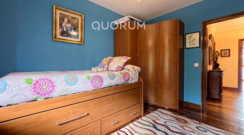 ¡¡¡EXCLUSIVA!!! Piso En Venta de 3 Habitaciones en Zorroza Para Entrar a Vivir, Garaje Opcional