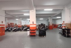 Gran local / Micro-Hub Logístico con acceso para vehículos