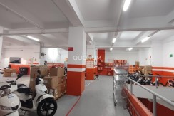 Gran local / Micro-Hub Logístico con acceso para vehículos