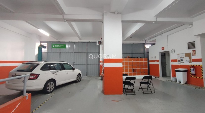 Gran local / Micro-Hub Logístico con acceso para vehículos