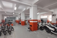 Gran local / Micro-Hub Logístico con acceso para vehículos