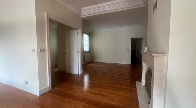 Gran Vivienda De Cuatro Dormitorios En Pleno Centro
