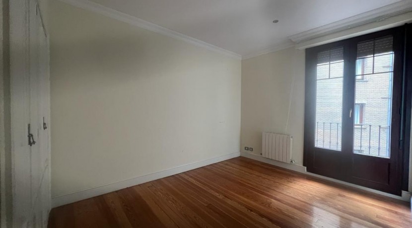 Gran Vivienda De Cuatro Dormitorios En Pleno Centro