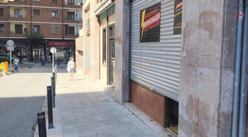 Local Comercial Céntrico Haciendo Esquina