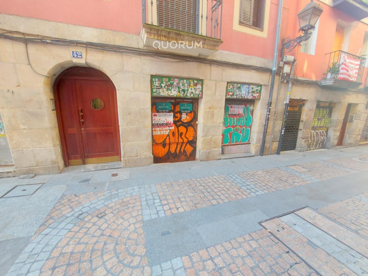 Local Comercial En Casco Viejo