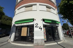 LOCAL COMERCIAL ESQUINA EN ELORRIETA