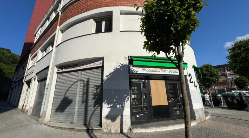 LOCAL COMERCIAL ESQUINA EN ELORRIETA