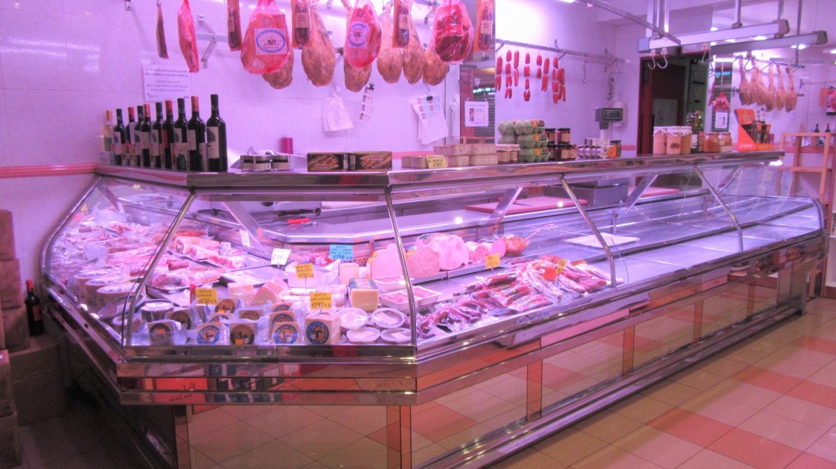 Local Comercial Funcionando Como Carniceria