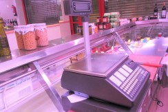 Local Comercial Funcionando Como Carniceria