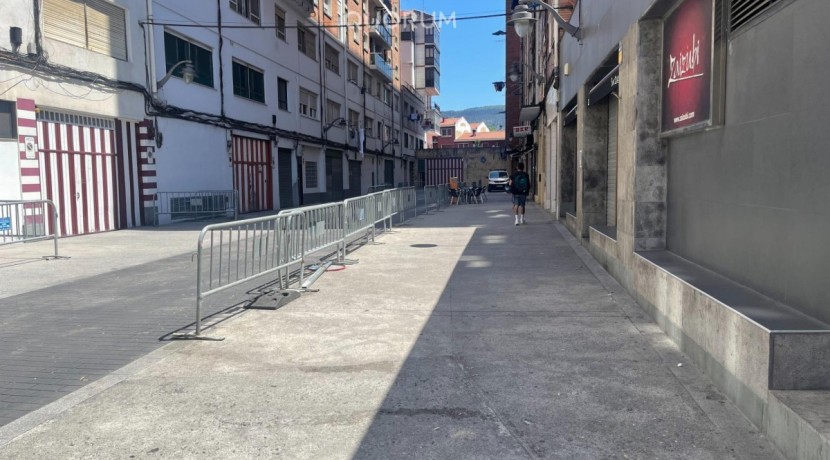 Local Comercial Habilitado Como Bar En Muy Buen Estado