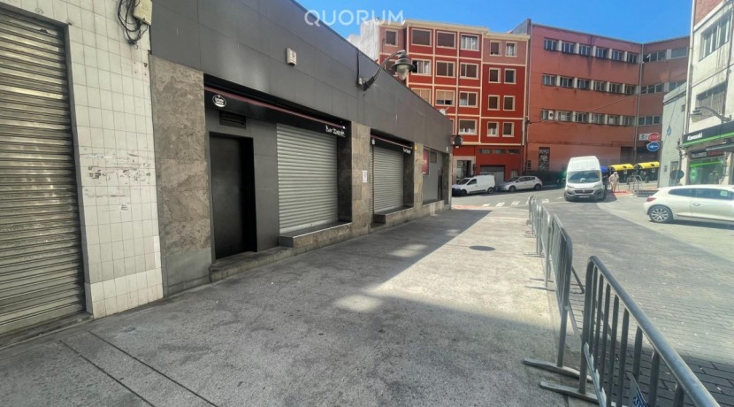 Local Comercial Habilitado Como Bar En Muy Buen Estado