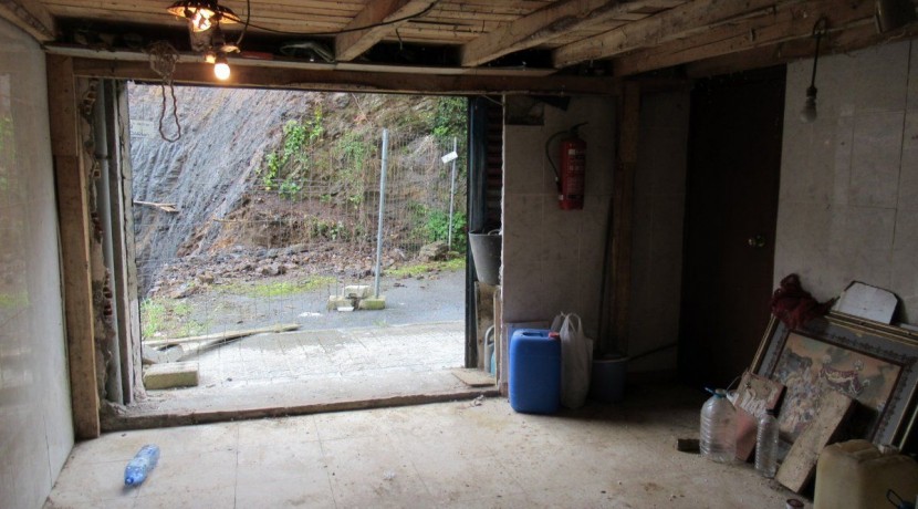 Local Con Baño Y Luz Proximo Al Polideportivo