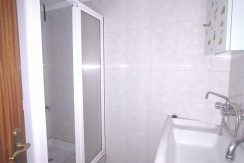 Local en venta en calle Hermanos Larrarte.