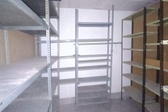 Local en venta en calle Hermanos Larrarte.