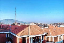 Luz, Encanto y Una Terraza Para Disfrutar