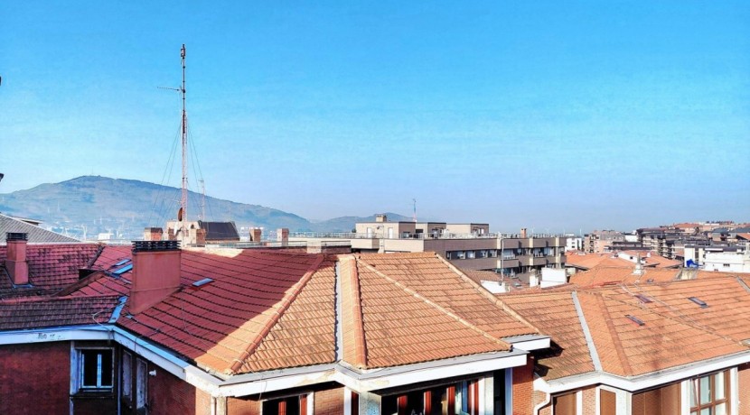Luz, Encanto y Una Terraza Para Disfrutar