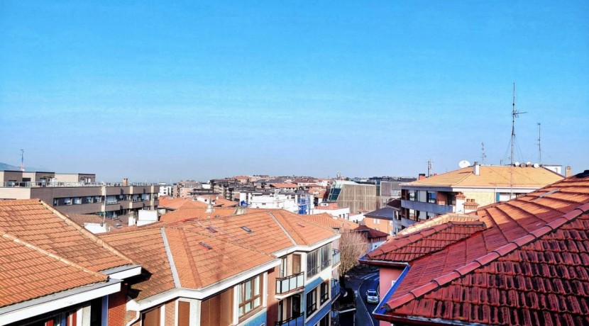 Luz, Encanto y Una Terraza Para Disfrutar