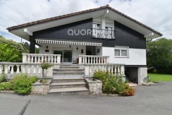 MAGNÍFICA CASA EN MUNGIA