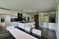 MAGNÍFICA CASA EN MUNGIA