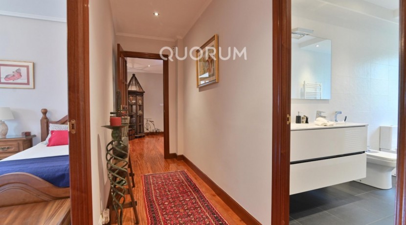 MAGNÍFICA CASA EN MUNGIA