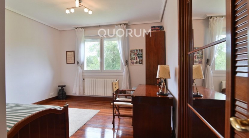 MAGNÍFICA CASA EN MUNGIA