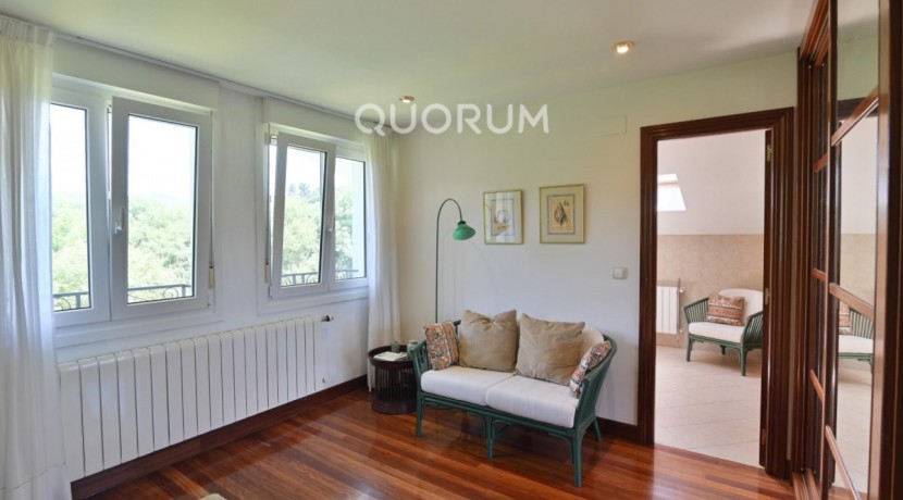 MAGNÍFICA CASA EN MUNGIA