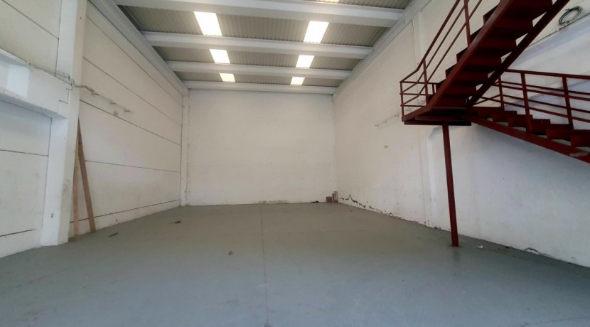 Nave en Erleches