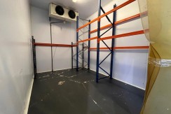 Nave Industrial Equipado Con Camáras de Frio En Zona Arteagoiti
