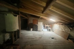 ¡OPORTUNIDAD! Adosado De Piedra Para Decorar A Tu Gusto Con Terreno y Tejado Reformado en Zeberio