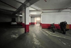 Parcela De Garaje Amplia En Zona Ayuntamiento