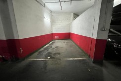 Parcela De Garaje Amplia En Zona Ayuntamiento