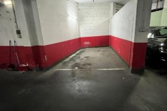 Parcela De Garaje Amplia En Zona Ayuntamiento