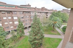 Pisazo Para Entrar A Vivir Con Ascensor A Cota 0 De 2 Habitaciones En Zabalgane