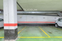 Piso Amplio Totalmente Exterior De 3 Dormitorios y 2 Baños Con Ascensor Cota 0, Garaje y Trastero Incluidos en Aperribai