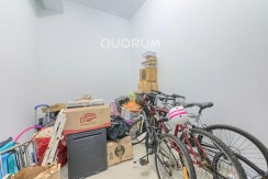 Piso Amplio Totalmente Exterior De 3 Dormitorios y 2 Baños Con Ascensor Cota 0, Garaje y Trastero Incluidos en Aperribai