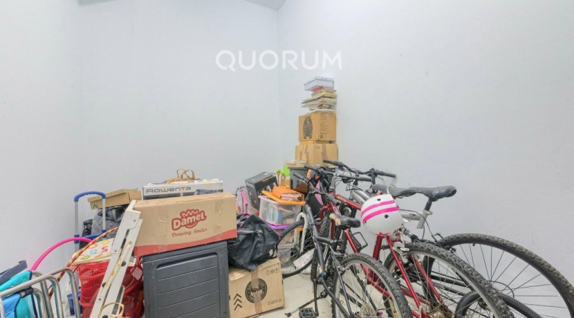 Piso Amplio Totalmente Exterior De 3 Dormitorios y 2 Baños Con Ascensor Cota 0, Garaje y Trastero Incluidos en Aperribai