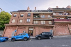 Piso Amplio Totalmente Exterior De 3 Dormitorios y 2 Baños Con Ascensor Cota 0, Garaje y Trastero Incluidos en Aperribai