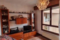 Piso Amplio y Luminoso De 3 Dorm. y 2 Baños Con Balcón Amplio, Ascensor y Parcela de Garaje y Trastero Incluidos En Zona Pozokoetxe
