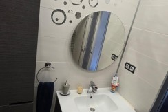 Piso Con Ascensor A Cota 0 De 3 Habitaciones Y Camarote En El Centro De Usansolo
