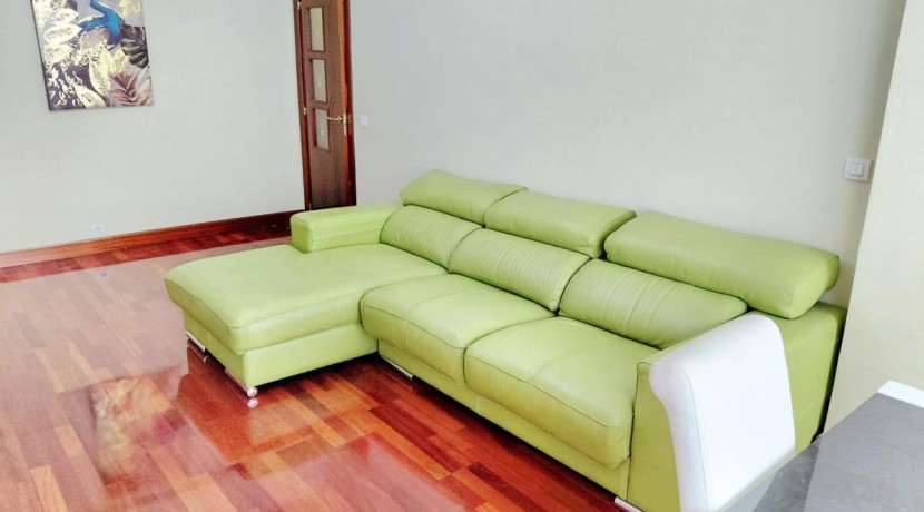 Piso Con Camarote Y Garaje En El Polígono Rojo De Algorta